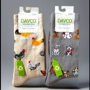 Women’s Lot Of 7 Pair Novelty Socks Davco Dogs & Chickens & Peanuts 5 Pk Xmas